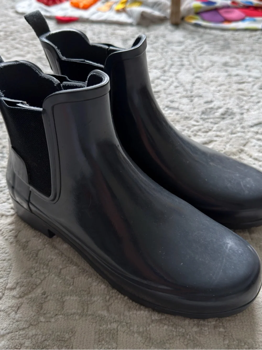 Hunter Refined Pull On Chelsea Rain Boots Navy Slate Color Size 37, 6 US Women’s